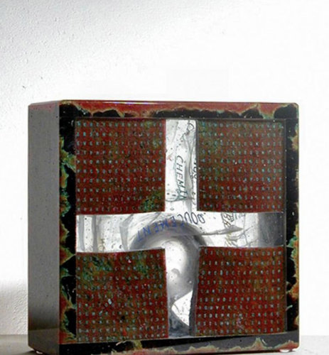 Locus-solus-23-x-23-x-10-cm-11